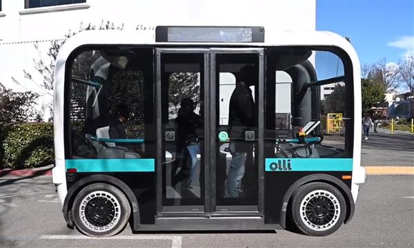 Un minibus électrique imprimé voit le jour !