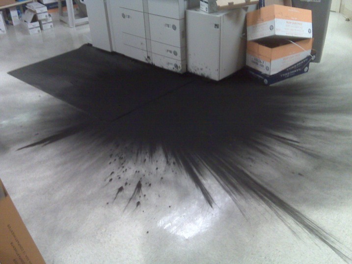 Une cartouche de toner sème la panique dans une base militaire américaine